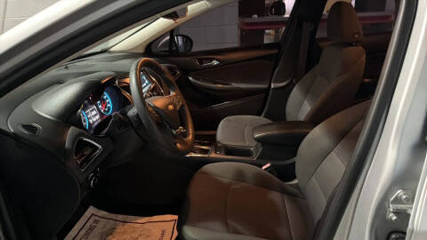 2017 Chevrolet Cruze LT Auto