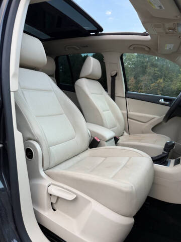 2012 Volkswagen Tiguan SE