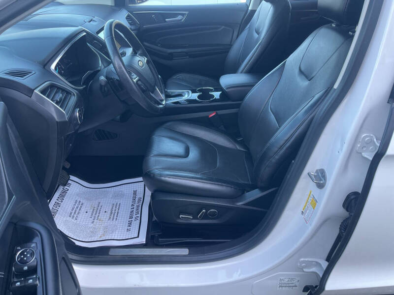 2016 Ford Edge Titanium