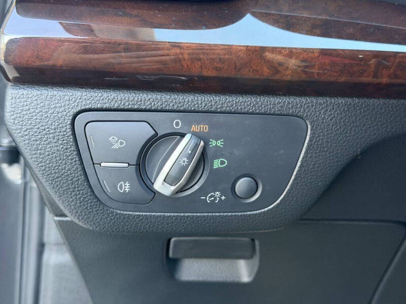 2019 Audi Q5 quattro Premium Plus 45 TFSI