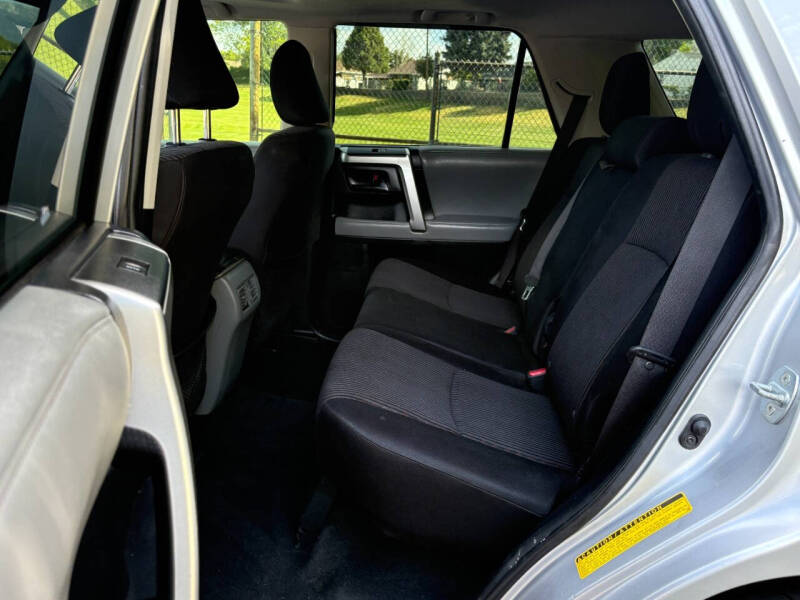2013 Toyota 4Runner SR5