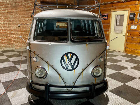 1961 Volkswagen Bus