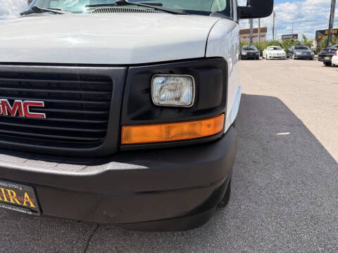 2017 GMC Savana LS 3500