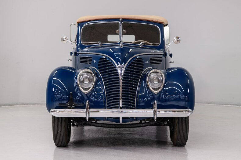 1938 Ford Phaeton