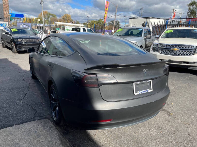 2021 Tesla Model 3 Standard Range Plus