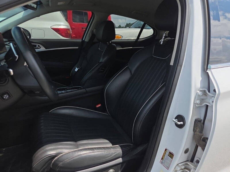 2019 Genesis G70