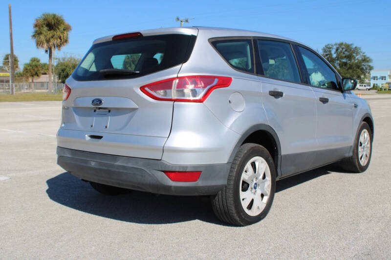 2014 Ford Escape S