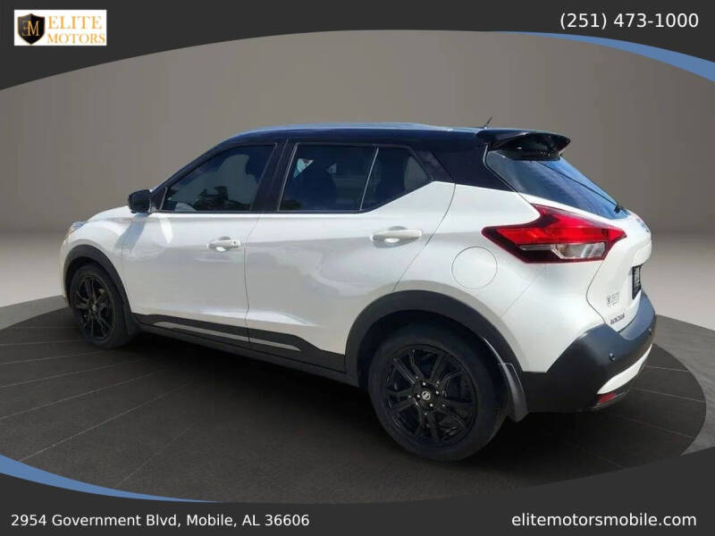 2020 Nissan Kicks SR