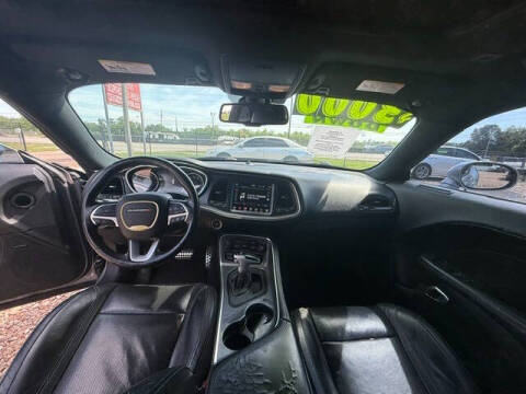 2018 Dodge Challenger SXT Plus