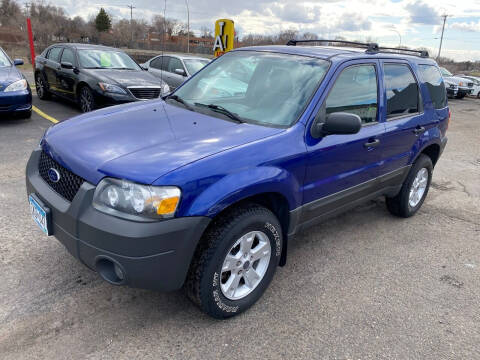 2005 Ford Escape for sale at Auto Tech Car Sales in Saint Paul MN