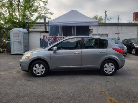 2009 Nissan Versa 1.8 S