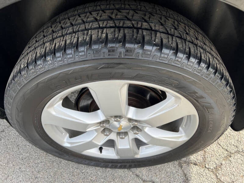 2017 Chevrolet Traverse LT