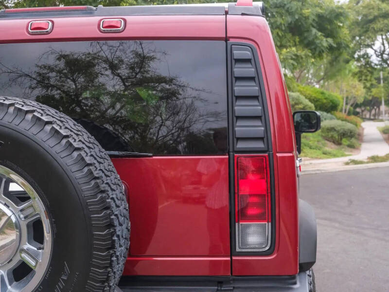 2005 HUMMER H2