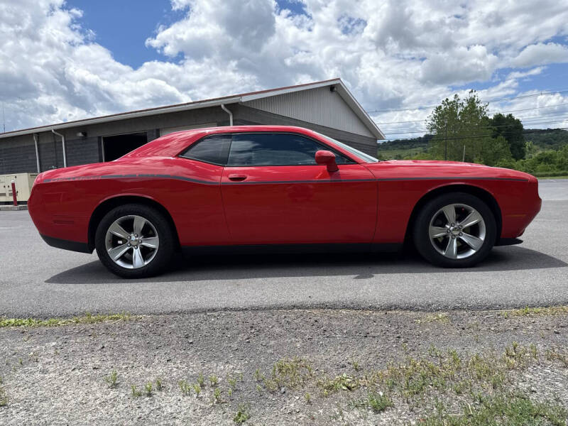 2016 Dodge Challenger SXT
