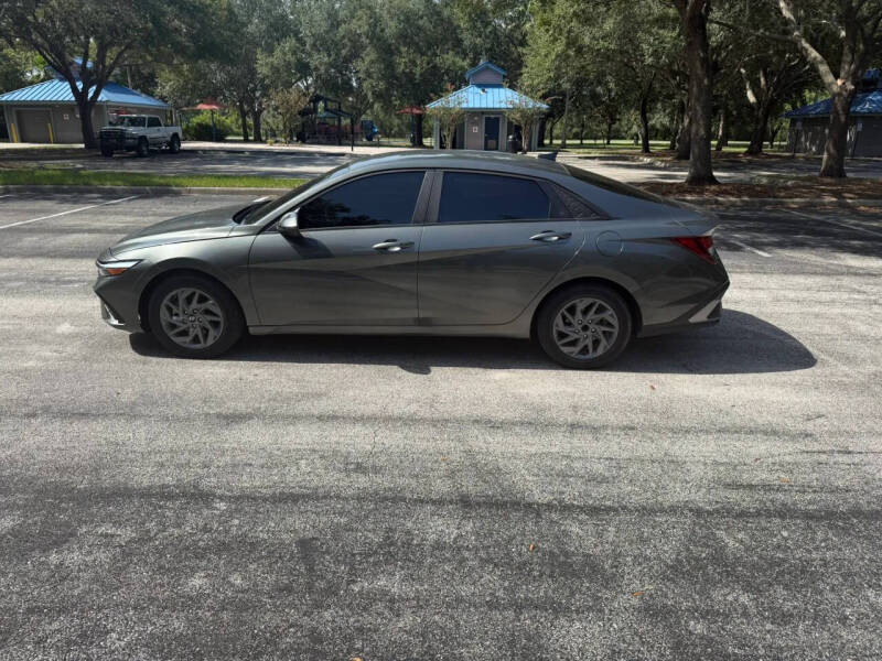 2024 Hyundai Elantra SEL