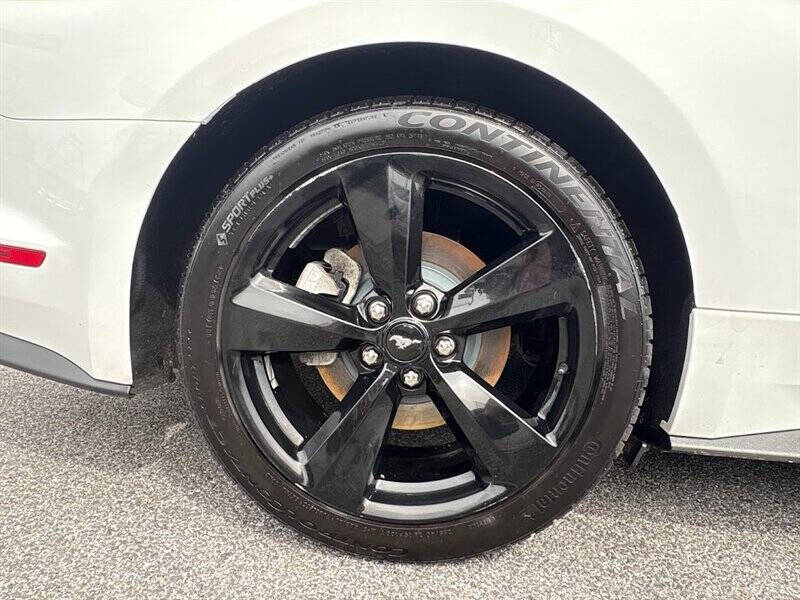 2021 Ford Mustang EcoBoost Premium