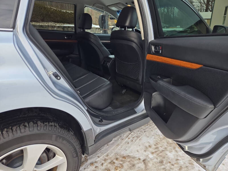 2013 Subaru Outback 2.5i Limited