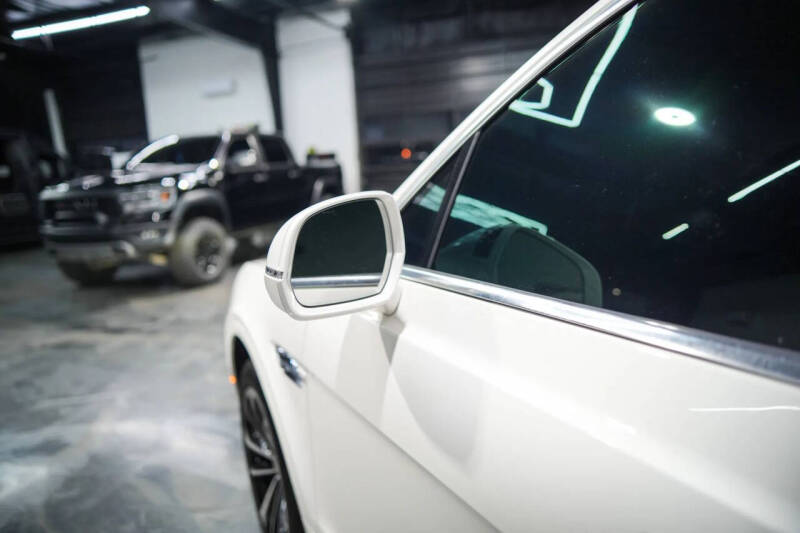 2017 Bentley Bentayga