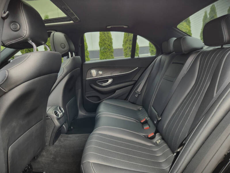2017 Mercedes-Benz E-Class E 300 4MATIC