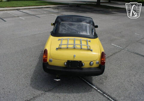 1975 MG B