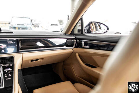 2018 Porsche Panamera