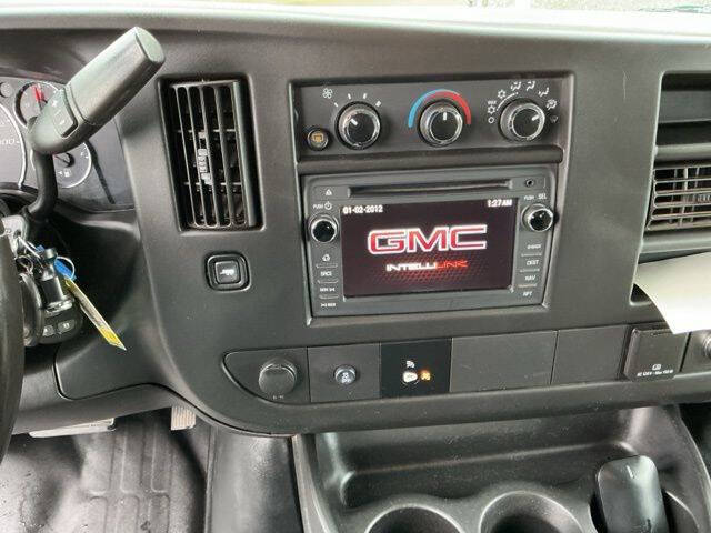 2017 GMC Savana 3500