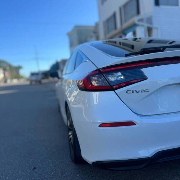 2022 Honda Civic EX-L