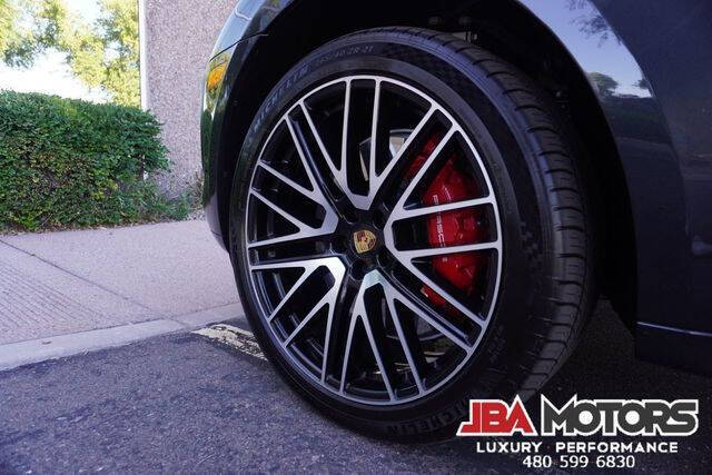 2022 Porsche Macan GTS