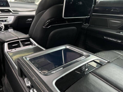 2016 BMW 7 Series 750i