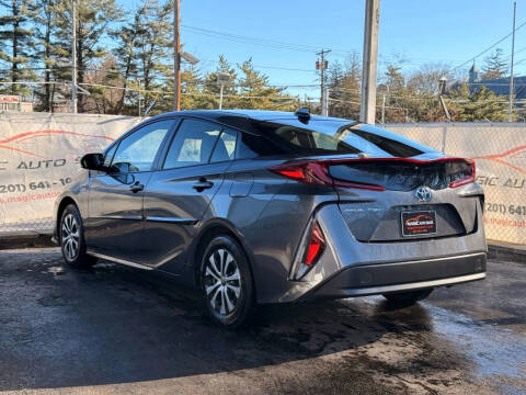 2021 Toyota Prius Prime