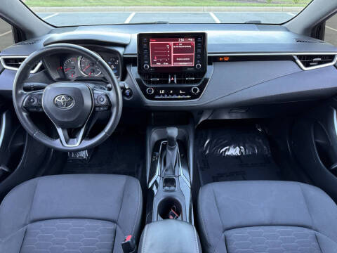 2020 Toyota Corolla Hatchback SE