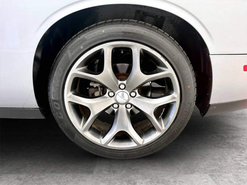 2015 Dodge Challenger SXT