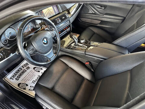 2016 BMW 5 Series 528i