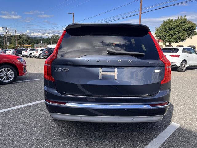 2022 Volvo XC90 Recharge T8 Inscription 6P