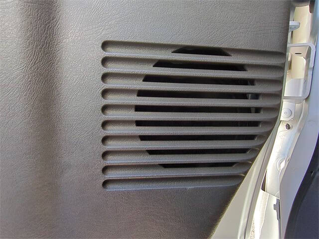 2024 Chevrolet Express 2500