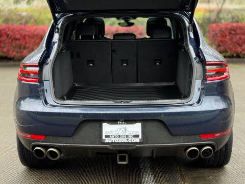 2015 Porsche Macan S