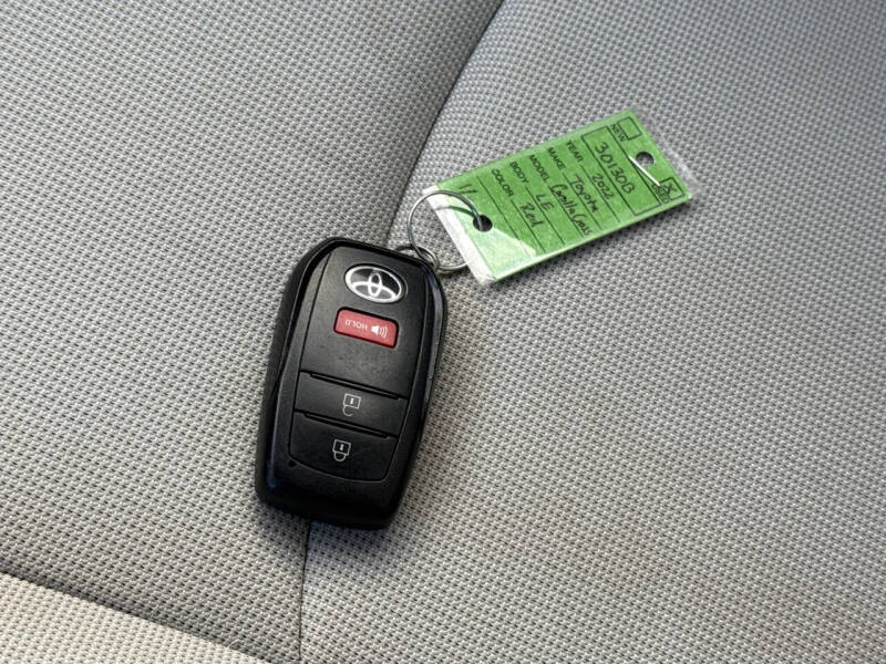 2022 Toyota Corolla Cross LE