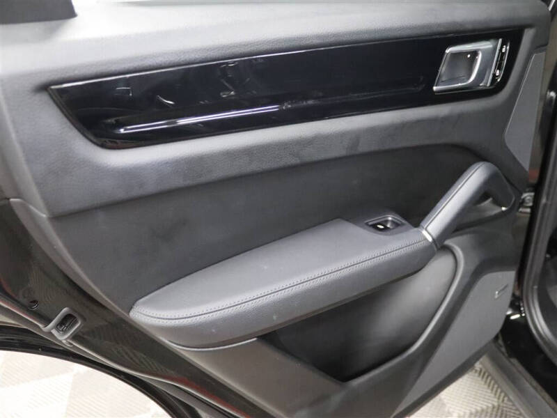 2021 Porsche Cayenne