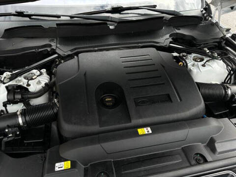 2021 Land Rover Range Rover Sport SE