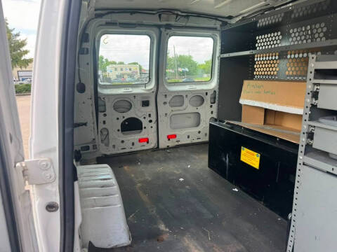 2009 Ford E-Series E-250