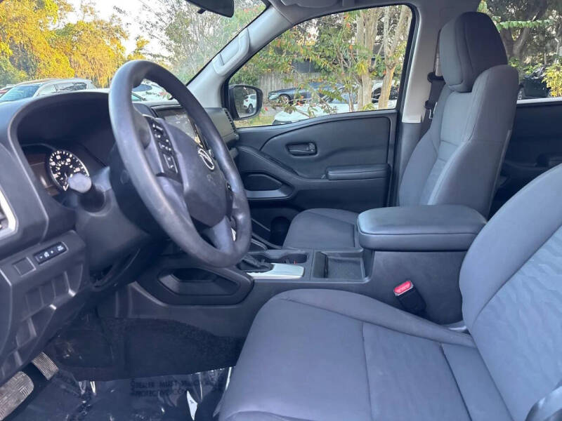 2024 Nissan Frontier S