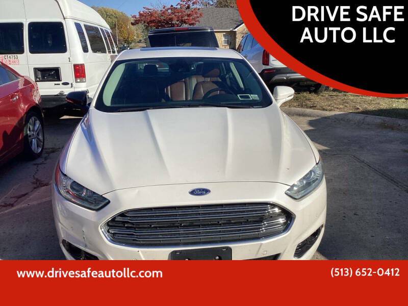 2016 Ford Fusion Hybrid Titanium's photo