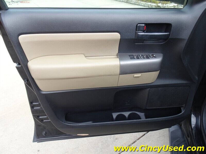 2012 Toyota Sequoia SR5