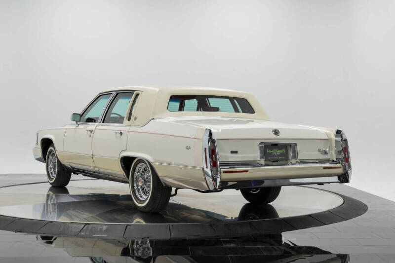 1990 Cadillac Brougham