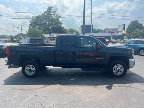 2019 GMC Sierra 2500HD for sale at GREAT DEALS ON WHEELS in Michigan City IN