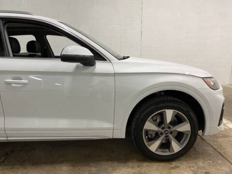 2023 Audi Q5 quattro Premium Plus 40 TFSI