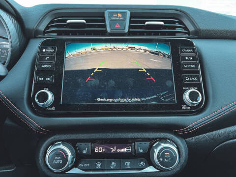 2025 Nissan Versa SR