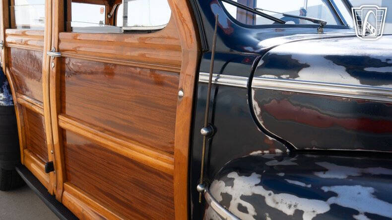 1946 Ford Super Deluxe