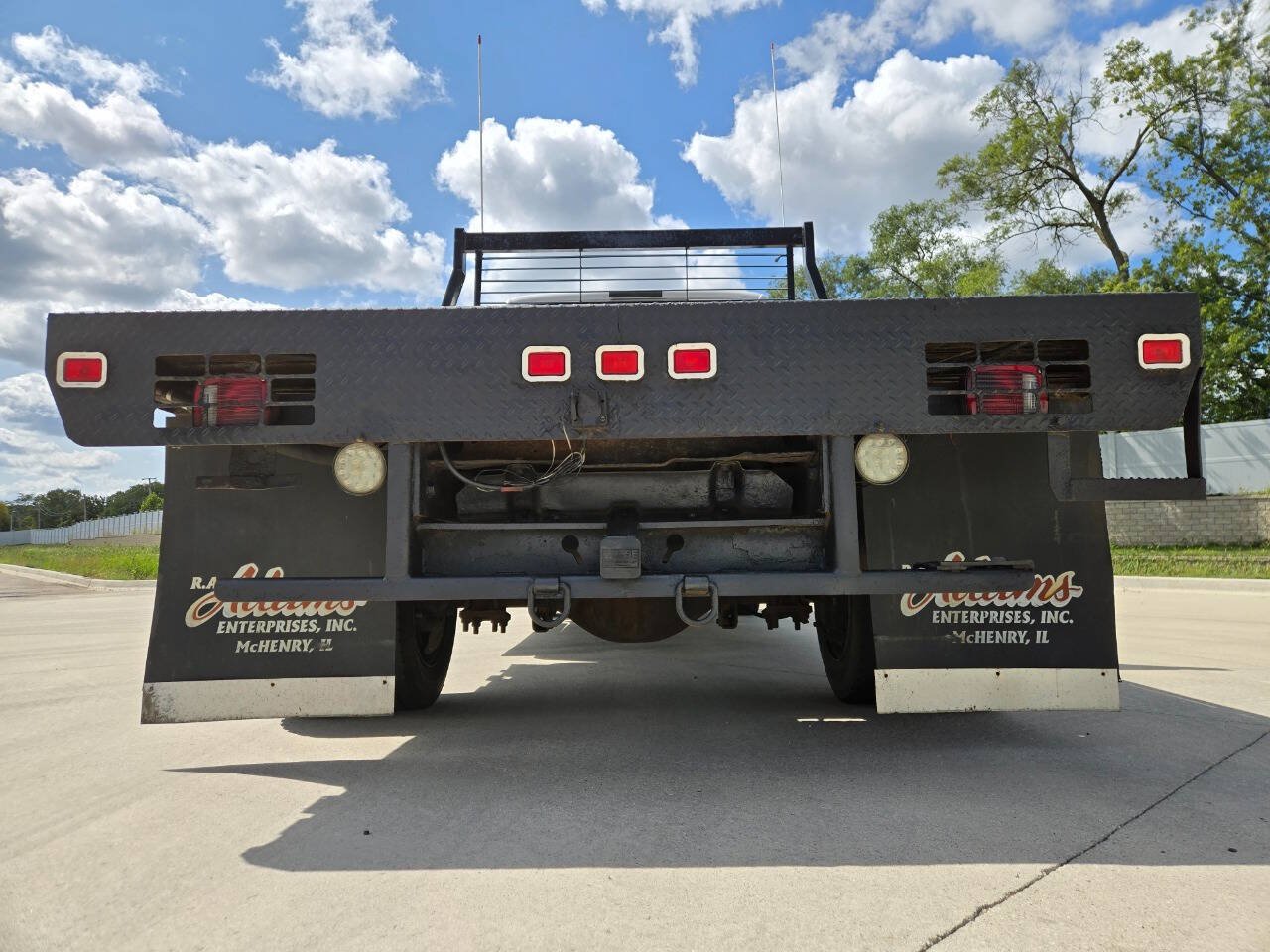 2004 Ford F-550 Super Duty 30