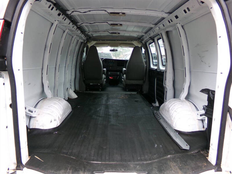 2016 Chevrolet Express 2500